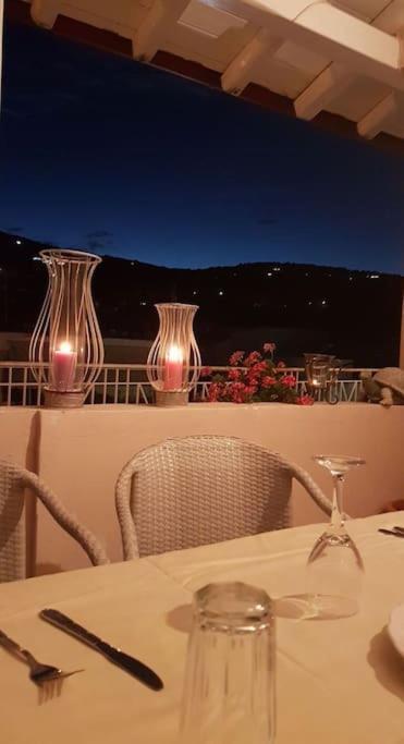 Bozikis House! A Cosy Apartment In The City Centre Skiathos Exterior photo