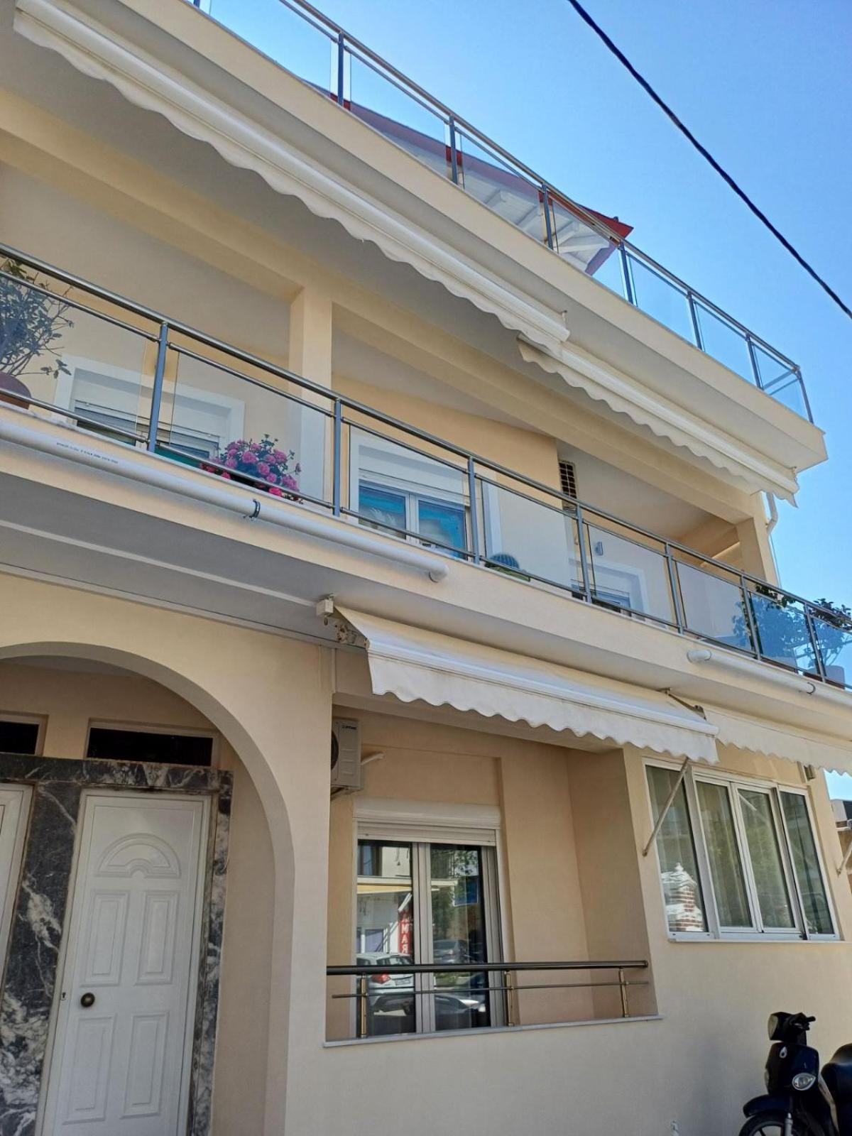 Bozikis House! A Cosy Apartment In The City Centre Skiathos Exterior photo