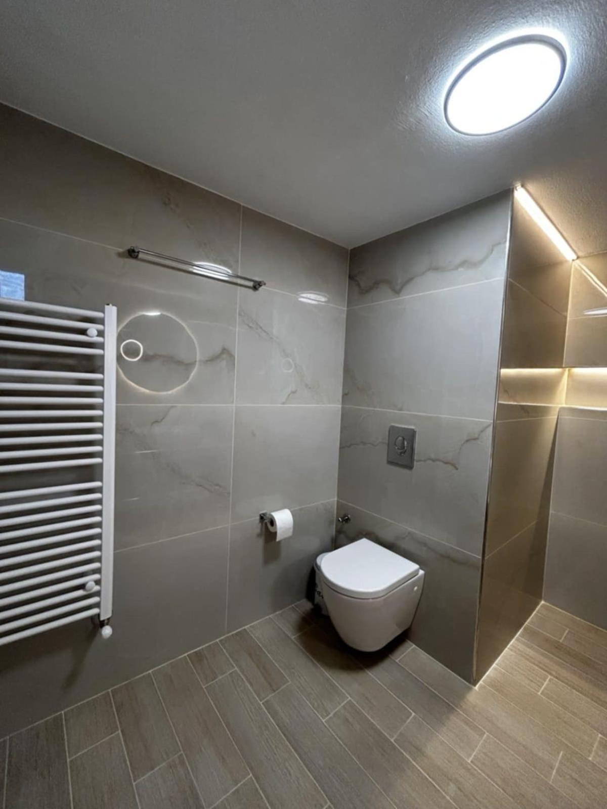 Bozikis House! A Cosy Apartment In The City Centre Skiathos Exterior photo